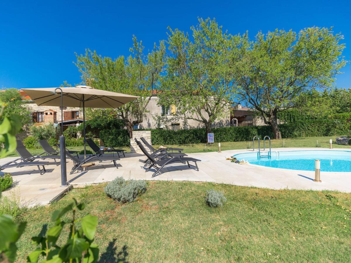 Holiday Home Bozac - VOJ100 Vodnjan Zewnętrze zdjęcie
