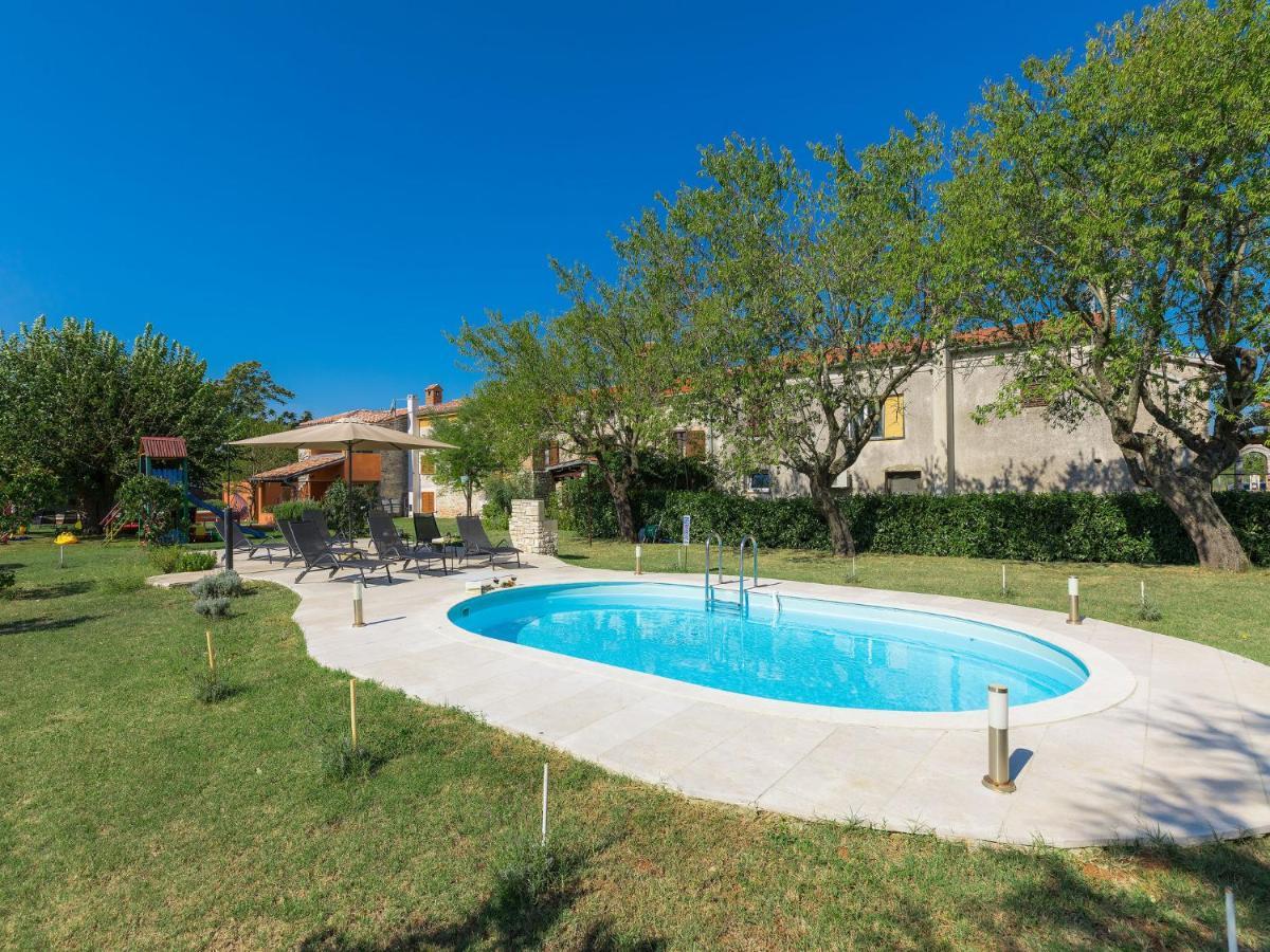 Holiday Home Bozac - VOJ100 Vodnjan Zewnętrze zdjęcie