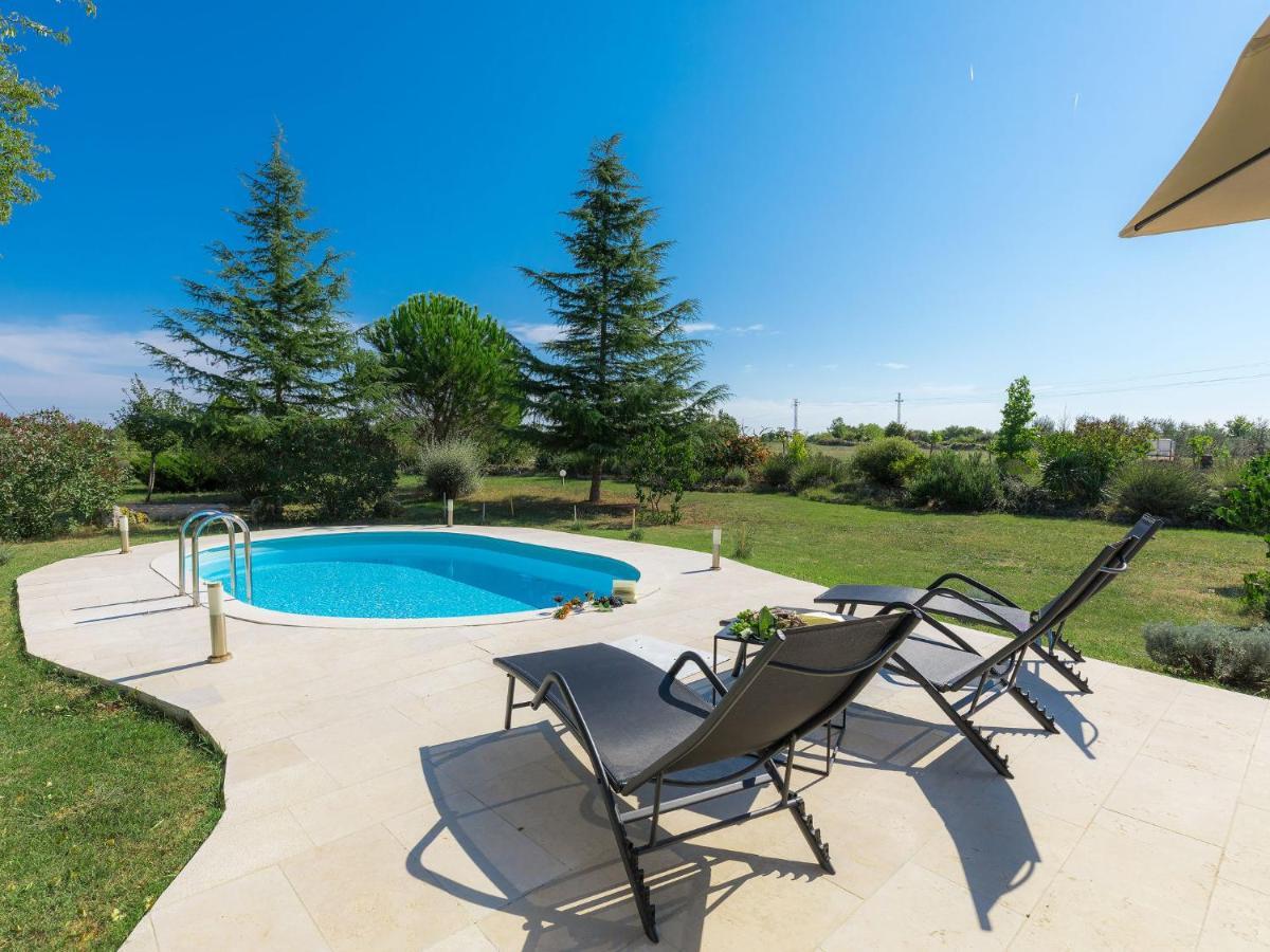 Holiday Home Bozac - VOJ100 Vodnjan Zewnętrze zdjęcie